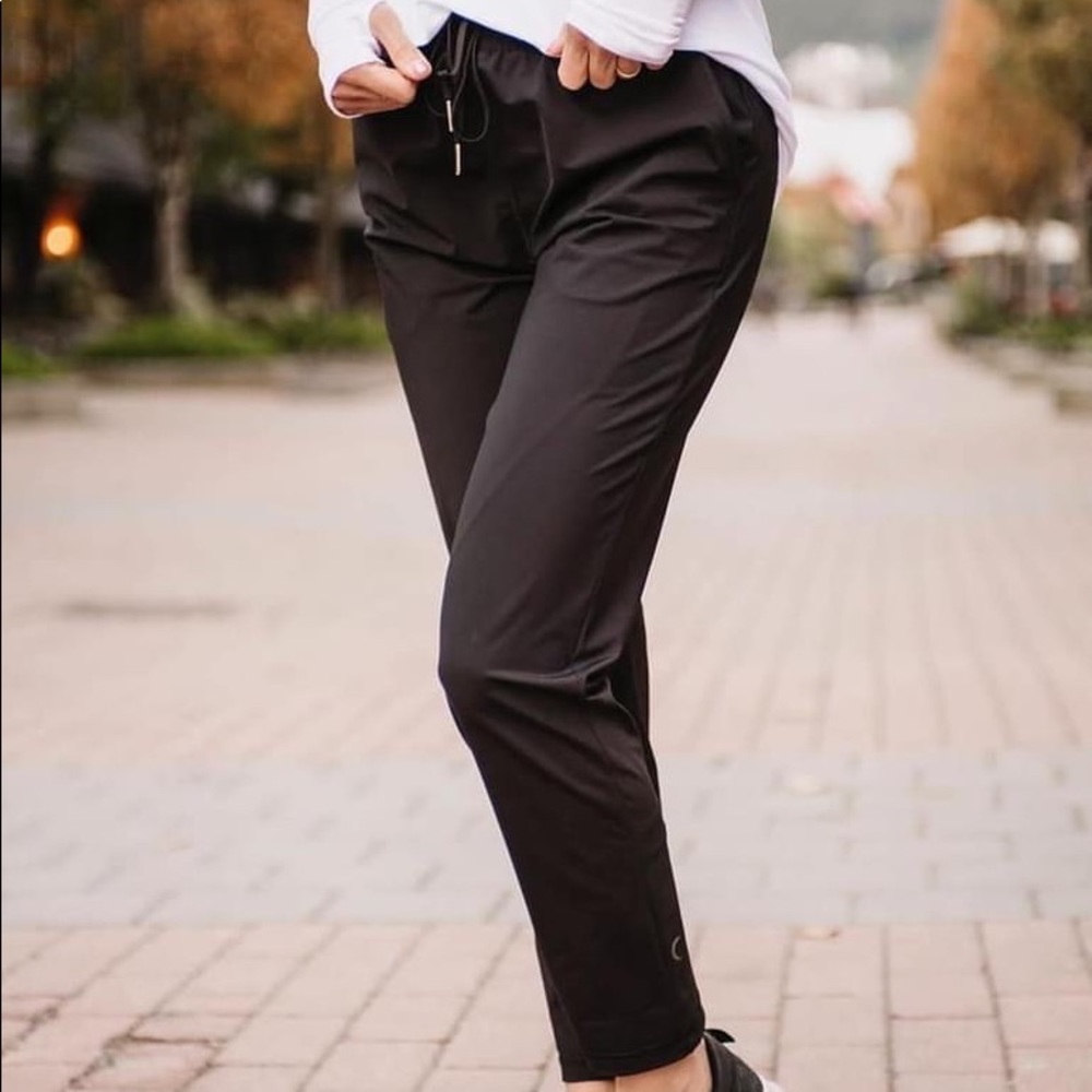 Zyia Everywhere Pants